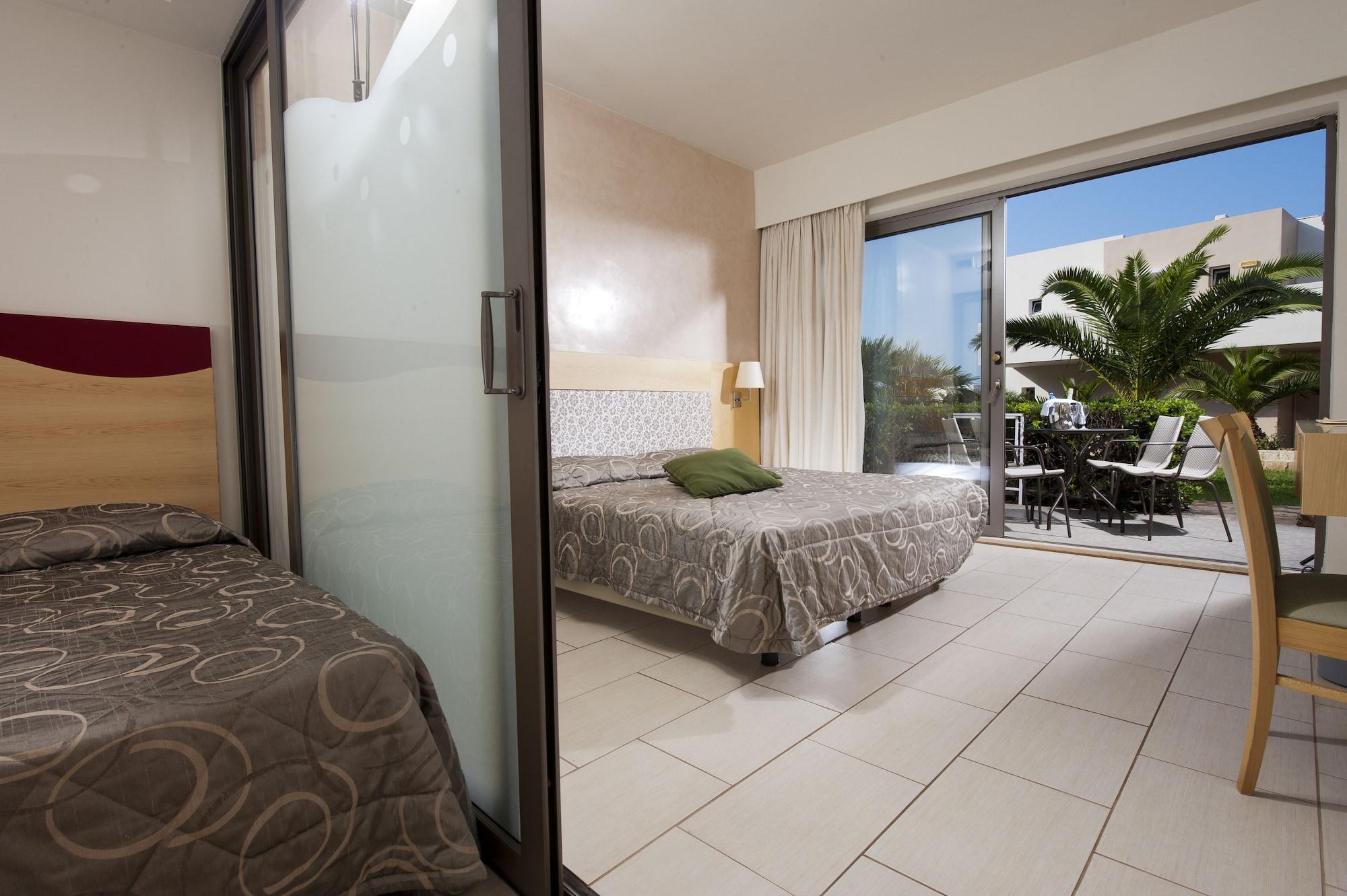 Grand 4* Hersonissos (Crete)